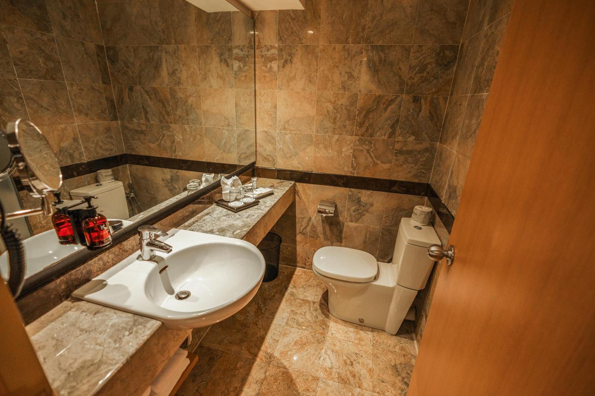 Hotel Kimaya Slipi By Harris Jakarta