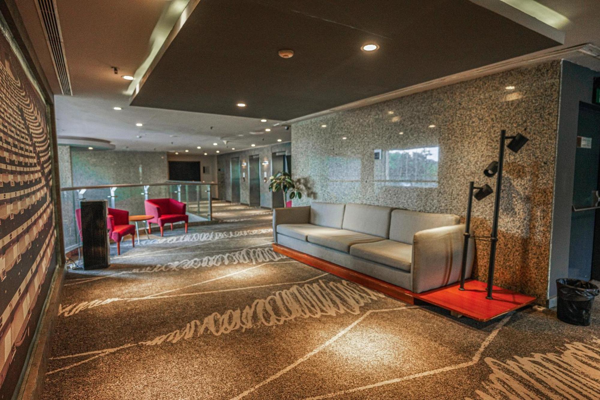 Kimaya Slipi By Harris 4*